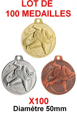 Lot de 100 Médailles  Judo  50mm  Q-091